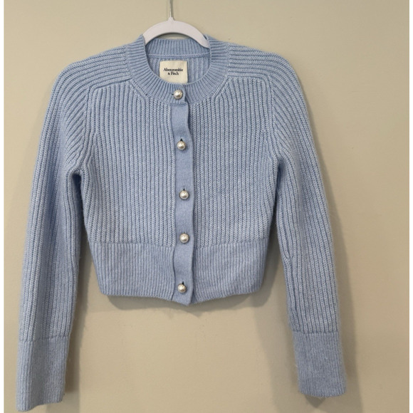 Abercrombie & Fitch Cropped Knit Cardigan with Pearls Bottoms Size XXS 2333 - Picture 1 of 9